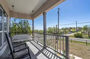 300 Herrin St, Coupland, TX 78615 - Photo 4