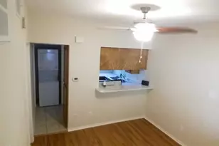 706 W 22nd St, Austin, TX 78705 - Photo 14