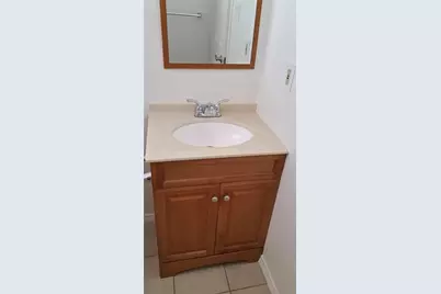 706 W 22nd Street #204, Austin, TX 78705 - Photo 16