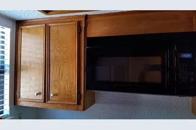 706 W 22nd Street #204, Austin, TX 78705 - Photo 18