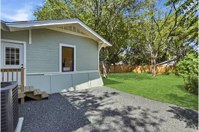 619 W Kings Highway, San Antonio, TX 78212 - Photo 24