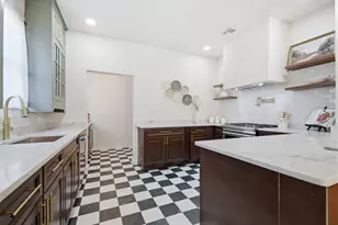 619 W Kings Hwy, San Antonio, TX 78212 - Photo 14