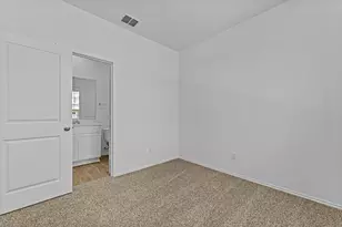 314 Santo Domingo Rd, Bastrop, TX 78602 - Photo 6