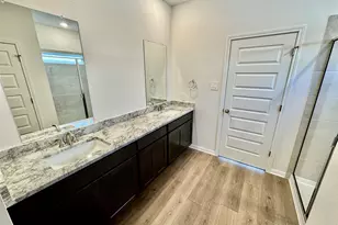 202 Coopers Hawk Crst, Cedar Creek, TX 78612 - Photo 4