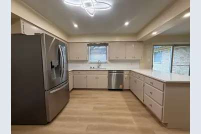 4603 Roundup Trail, Austin, TX 78745 - Photo 10