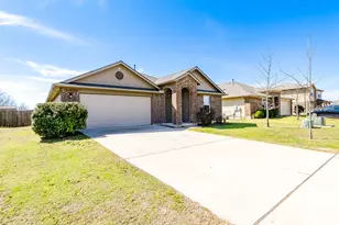 406 Camellia Dr, Hutto, TX 78634 - Photo 2