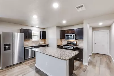 406 Camellia Drive, Hutto, TX 78634 - Photo 12