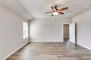 406 Camellia Dr, Hutto, TX 78634 - Photo 18