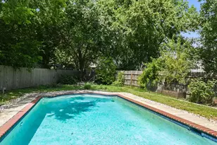 2001 Aster Way, Round Rock, TX 78665 - Photo 22
