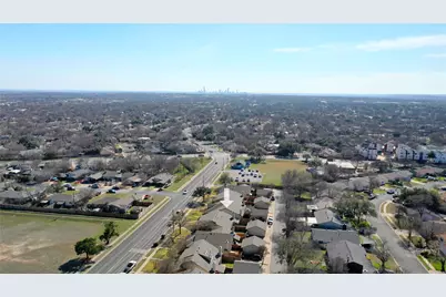 11112 #B Parkfield Drive, Austin, TX 78758 - Photo 22