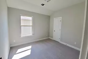 169 Cascata Way, Liberty Hill, TX 78642 - Photo 10