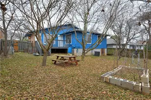 904 Walter St, Austin, TX 78702 - Photo 18