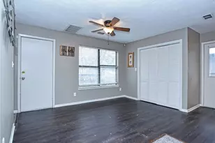904 Walter St, Austin, TX 78702 - Photo 6
