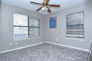 904 Walter St, Austin, TX 78702 - Photo 14