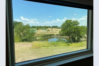 1102 Beech Street, Taylor, TX 76574 - Photo 10