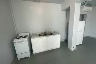 1102 Beech St, Taylor, TX 76574 - Photo 36