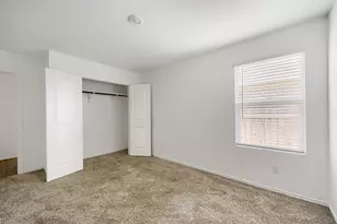 120 Milliner Loop, Hutto, TX 78634 - Photo 10