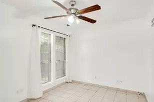 9502 N Creek Dr, Austin, TX 78753 - Photo 10