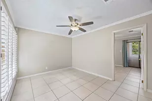 2510 San Gabriel St, Austin, TX 78705 - Photo 2