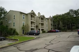 114 E 31st St, Austin, TX 78705 - Photo 14