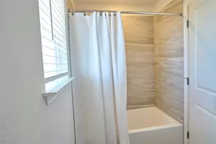 206 Pico St, Hutto, TX 78634 - Photo 20