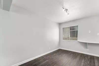 2408 Longview Street #113, Austin, TX 78705 - Photo 2