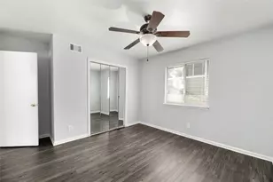 2408 Longview St, Austin, TX 78705 - Photo 12