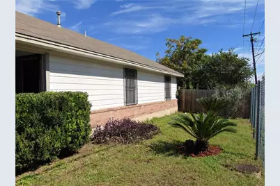 6901 Blessing Avenue, Austin, TX 78752 - Photo 12
