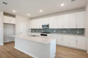 709 Henry Milton Rd Rd, Georgetown, TX 78626 - Photo 16