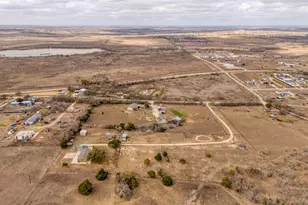 250 Rocky Rd, Lockhart, TX 78644 - Photo 28