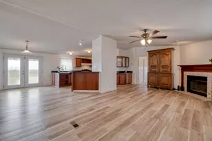 250 Rocky Rd, Lockhart, TX 78644 - Photo 6