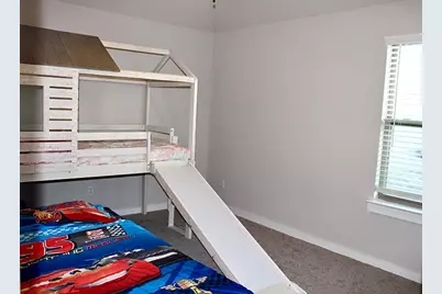 174 Gullivers Drive, Elgin, TX 78621 - Photo 16