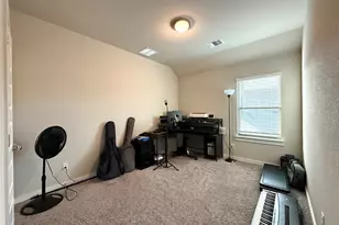 174 Gullivers Dr, Elgin, TX 78621 - Photo 18