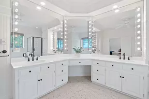 27030 Masters Pkwy, Spicewood, TX 78669 - Photo 20