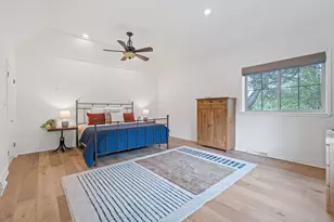 27030 Masters Pkwy, Spicewood, TX 78669 - Photo 20