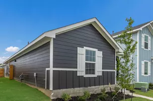 320 Santo Domingo Rd, Bastrop, TX 78602 - Photo 4