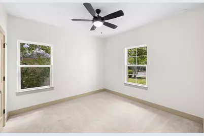 271 College, La Grange, TX 78945 - Photo 32