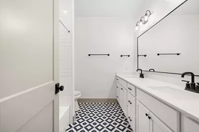 271 College S, La Grange, TX 78945 - Photo 12