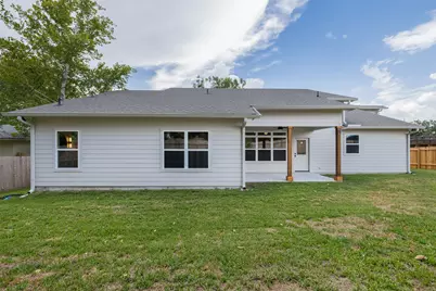 271 College, La Grange, TX 78945 - Photo 28