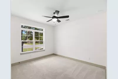 271 College, La Grange, TX 78945 - Photo 24