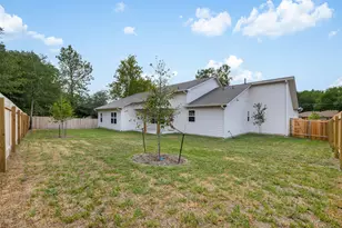 271 College, La Grange, TX 78945 - Photo 26