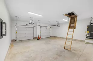 271 College, La Grange, TX 78945 - Photo 34