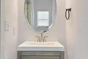 7209 Bassett Ct, Austin, TX 78741 - Photo 12
