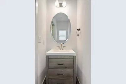 7209 Bassett Court, Austin, TX 78741 - Photo 12