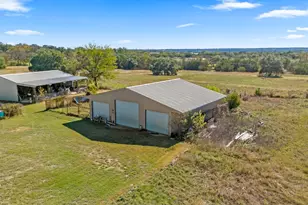 1336 S Fm 1174 S, Bertram, TX 78605 - Photo 32
