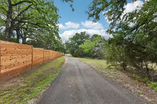 126 County Road 420 Rd, Spicewood, TX 78669 - Photo 28