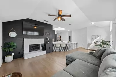 6435 Old Harbor Lane, Austin, TX 78739 - Photo 2