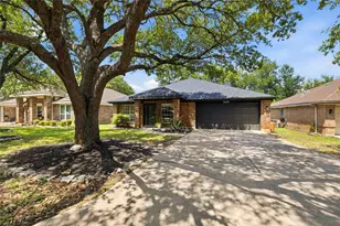 6435 Old Harbor Ln, Austin, TX 78739 - Photo 2