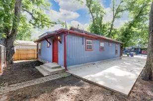 74 Julius St, Austin, TX 78702 - Photo 22