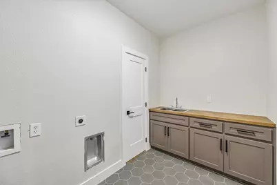 [Address not provided], Lockhart, TX 78644 - Photo 12